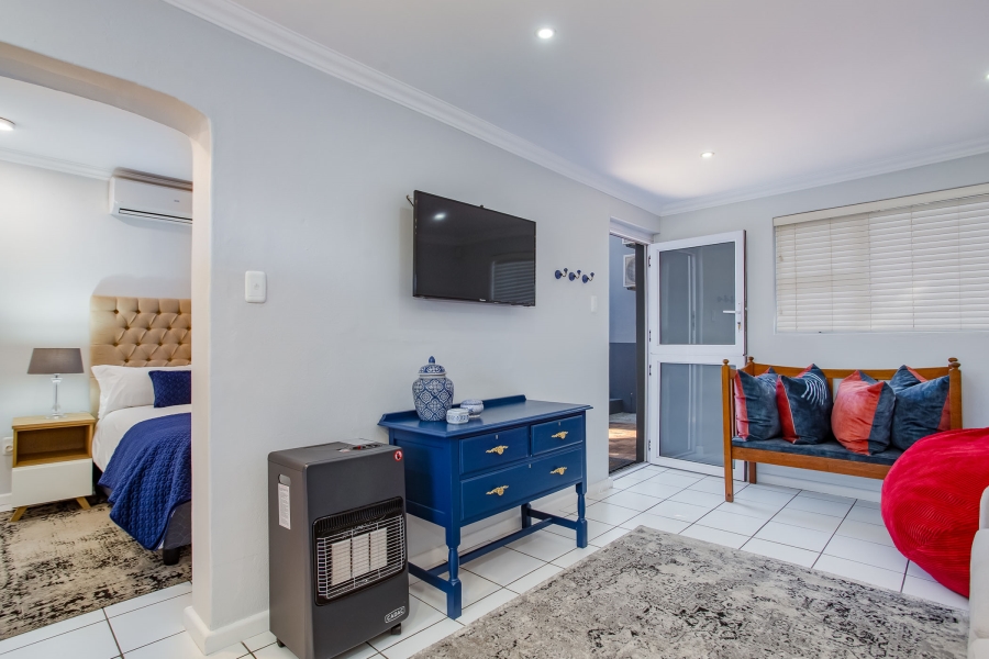 4 Bedroom Property for Sale in Buitenverwagting Western Cape